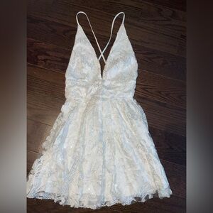 Lucy In The Sky White Sequin Detail Dress 2